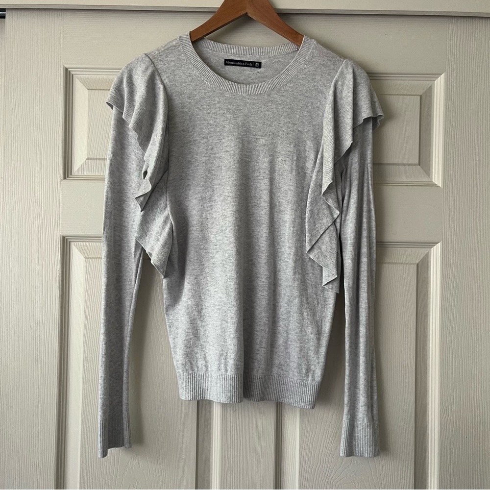 Abercrombie & Fitch Light Gray Ruffle Sweater Long Sleeve